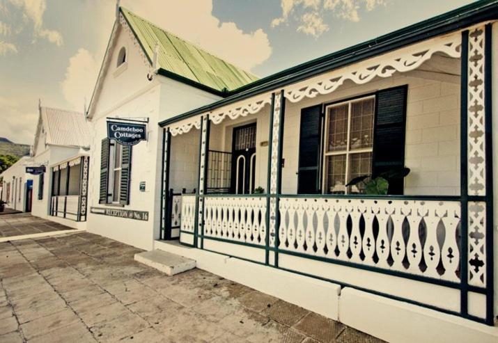Camdeboo Cottages Graaff-Reinet Dış mekan fotoğraf