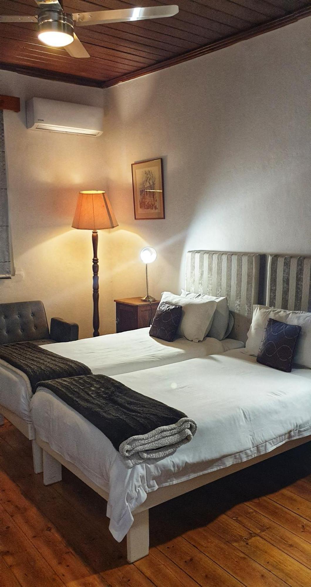 Camdeboo Cottages Graaff-Reinet Dış mekan fotoğraf