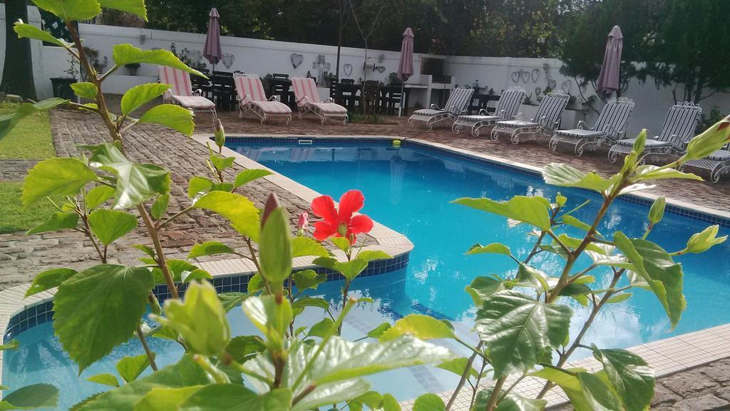Camdeboo Cottages Graaff-Reinet Dış mekan fotoğraf