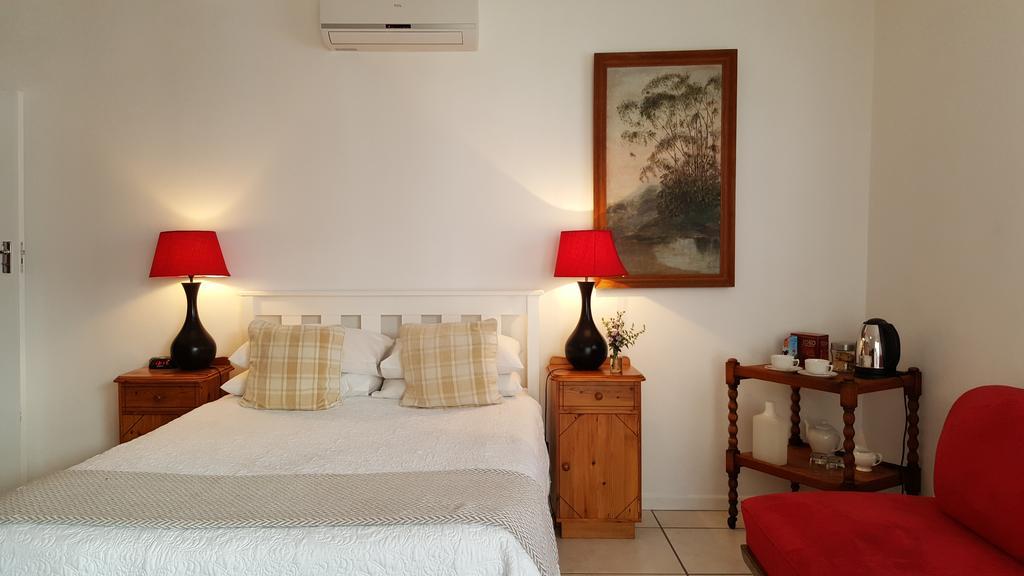 Camdeboo Cottages Graaff-Reinet Dış mekan fotoğraf