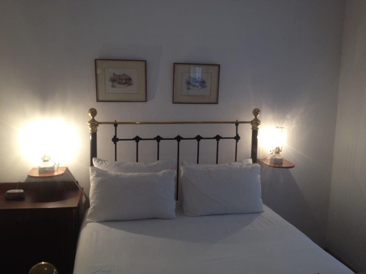 Camdeboo Cottages Graaff-Reinet Dış mekan fotoğraf