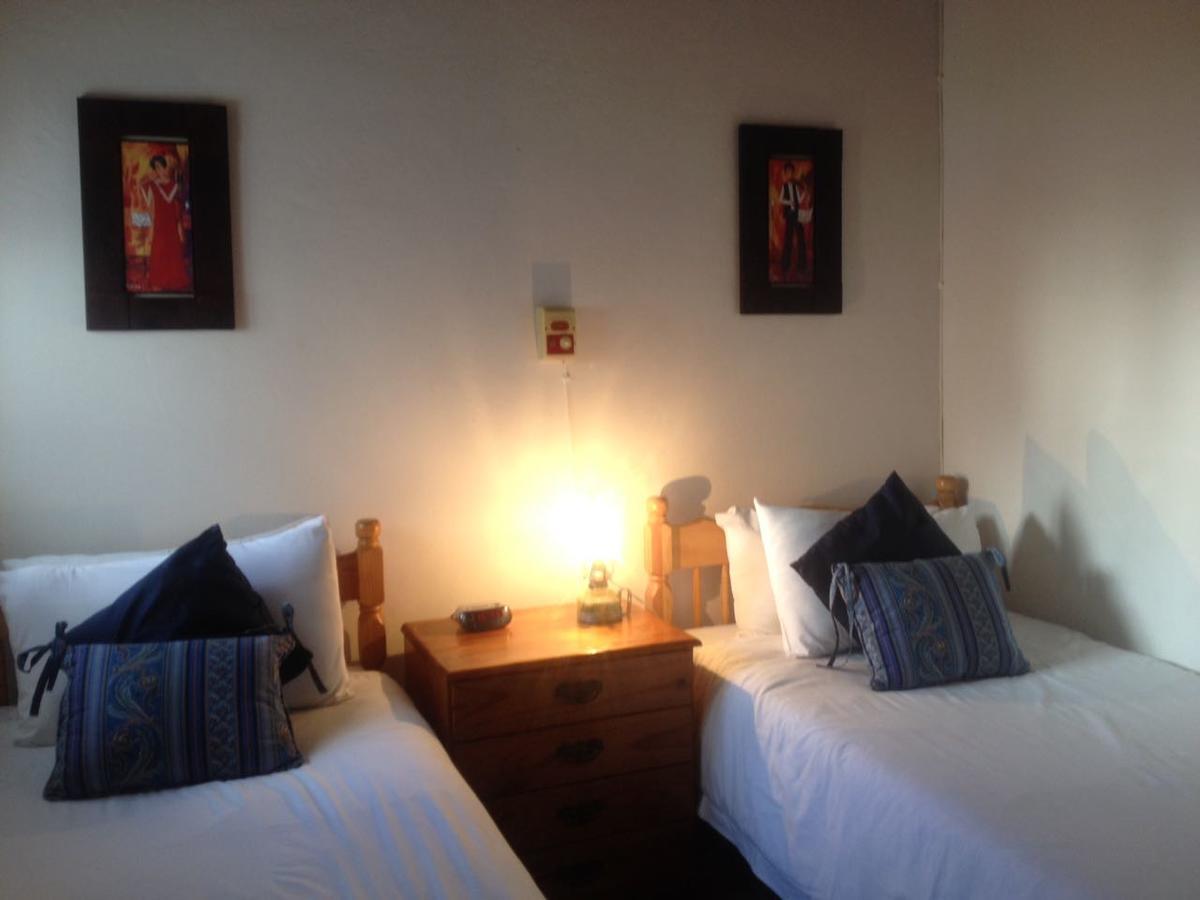 Camdeboo Cottages Graaff-Reinet Dış mekan fotoğraf